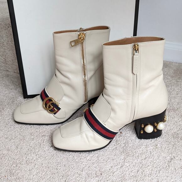 Gucci Marmont White Leather Logo Pearl Heel Embellished Ankle Boots, size US 8.5 - Picture 2 of 11